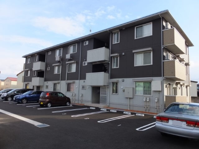 アパート外観