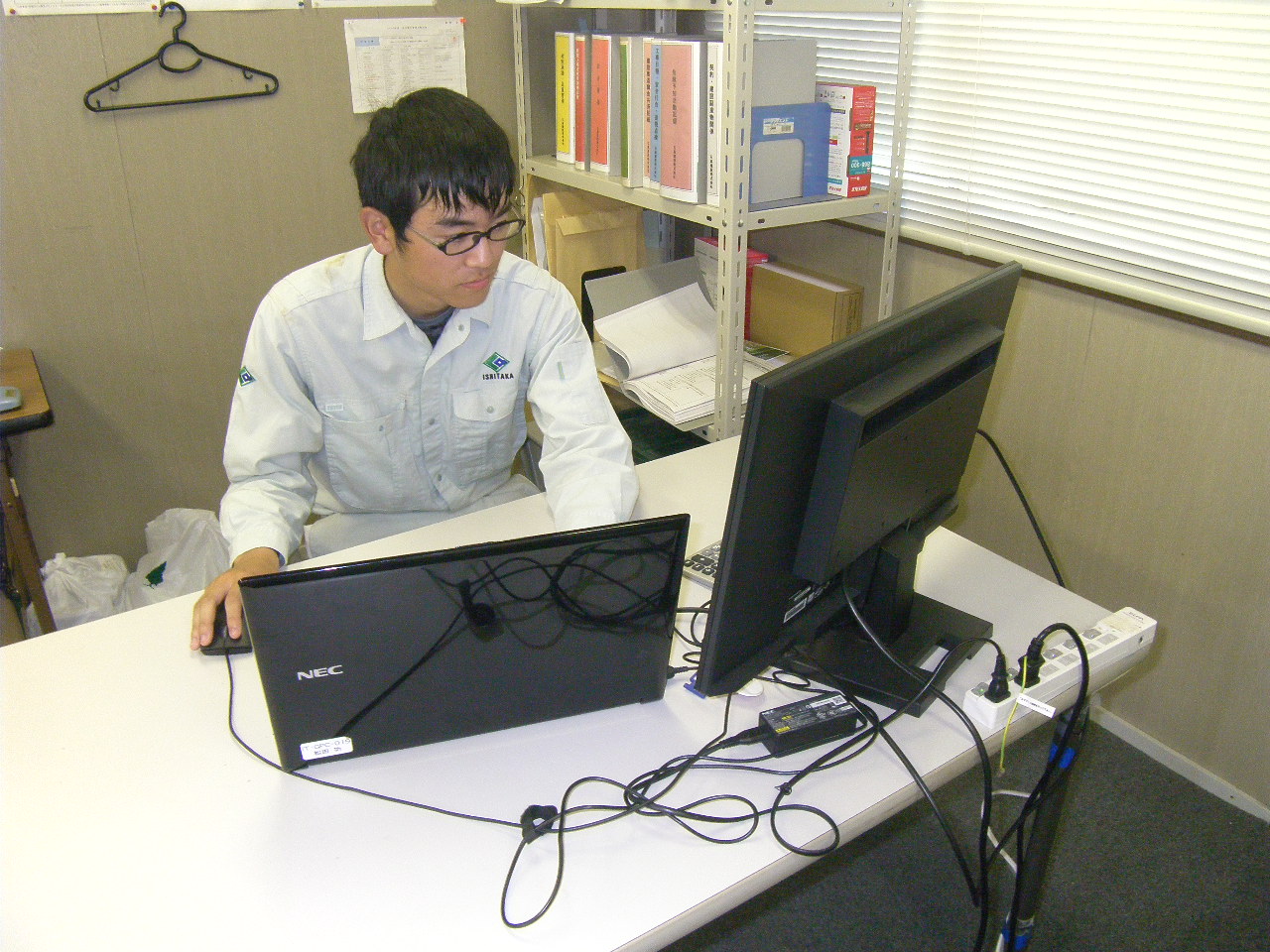 工事書類作成中
